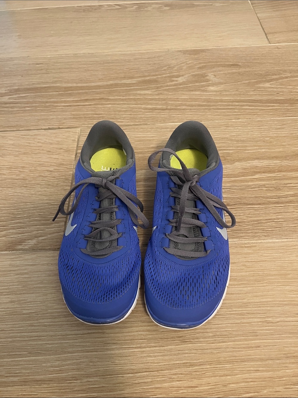 Nike Women’s Royal Blue Athletic Running Shoes with Gray Laces